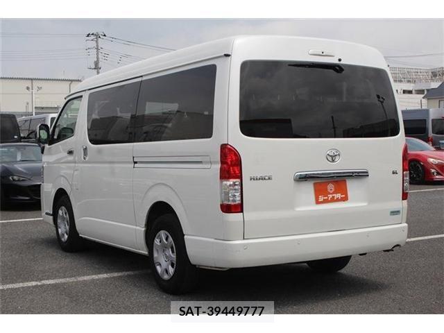 Toyota HIACE WAGON 2022-06 8207803-11
