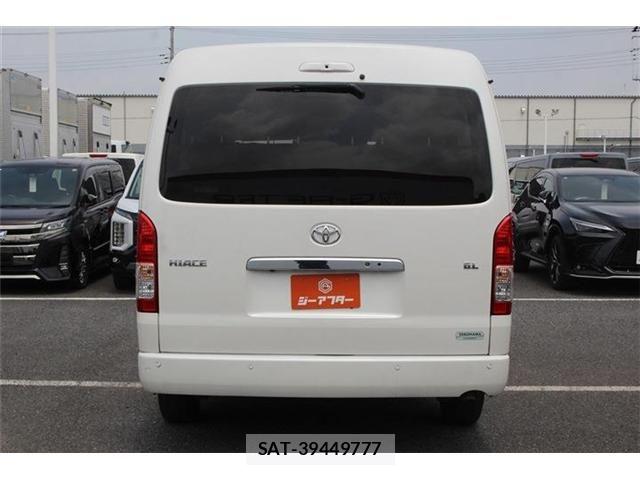 Toyota HIACE WAGON 2022-06 8207803-12