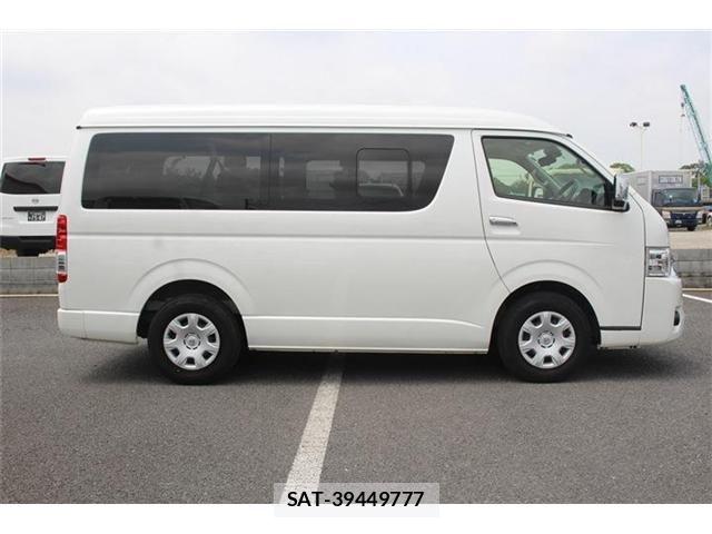Toyota HIACE WAGON 2022-06 8207803-14