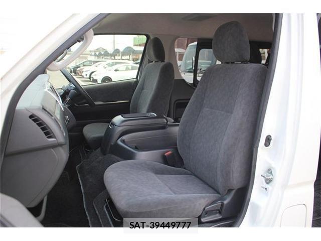 Toyota HIACE WAGON 2022-06 8207803-27