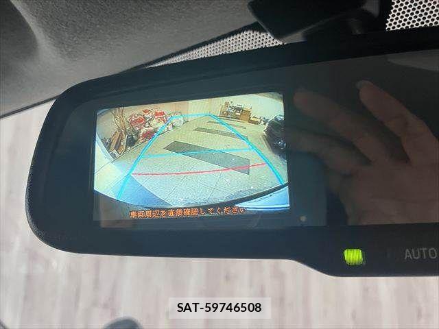 Toyota HIACE WAGON 2016-12 8207806-6