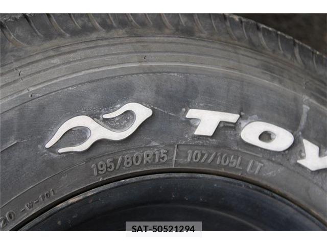 Toyota HIACE WAGON 2016-10 8230279-22