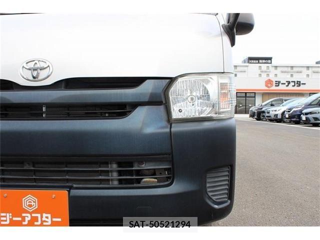Toyota HIACE WAGON 2016-10 8230279-7
