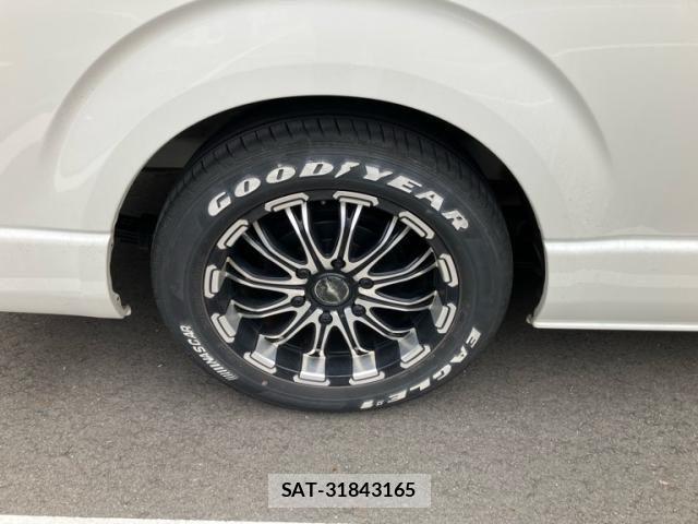 Toyota HIACE WAGON 2018-12 8230278-4