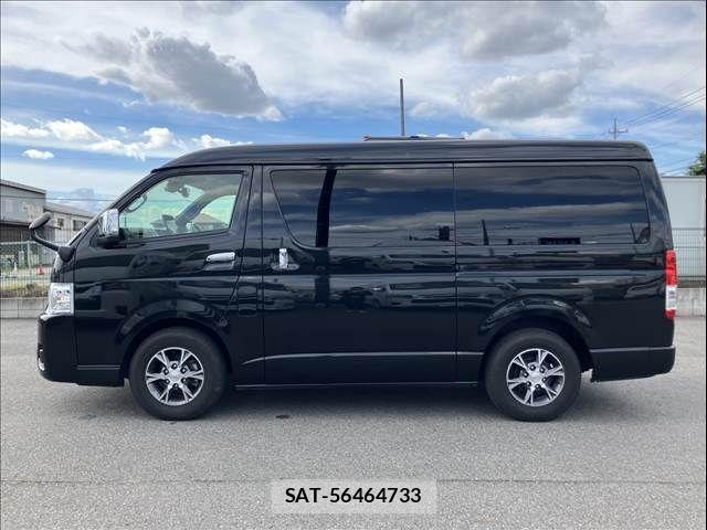 Toyota HIACE WAGON 2025-03 8245369-13