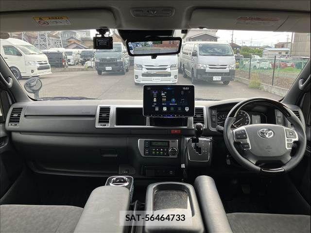 Toyota HIACE WAGON 2025-03 8245369-3