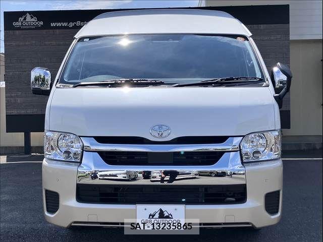 Toyota HIACE WAGON 2025-11 8245367-1
