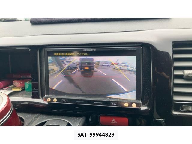 Toyota HIACE WAGON 2013-04 8245376-21