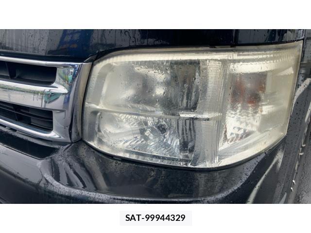 Toyota HIACE WAGON 2013-04 8245376-2