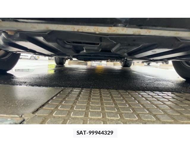 Toyota HIACE WAGON 2013-04 8245376-4