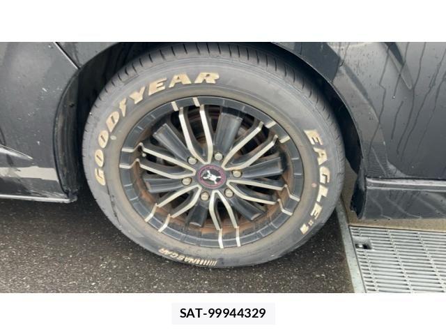 Toyota HIACE WAGON 2013-04 8245376-5