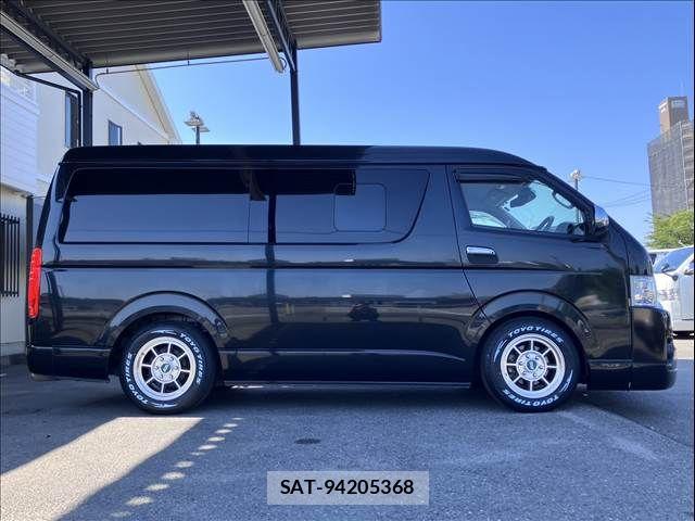 Toyota HIACE WAGON 2018-04 8245370-12