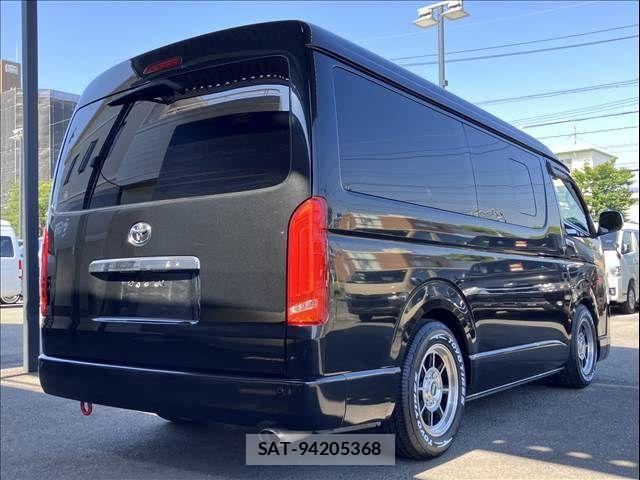 Toyota HIACE WAGON 2018-04 8245370-14