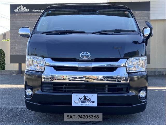 Toyota HIACE WAGON 2018-04 8245370-1