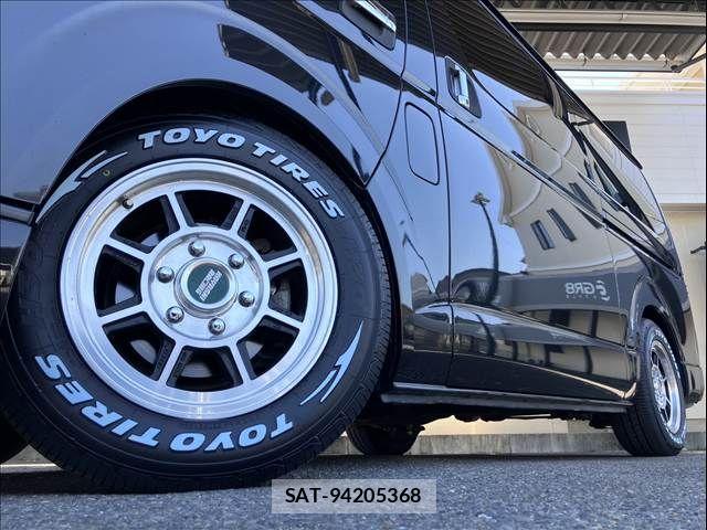 Toyota HIACE WAGON 2018-04 8245370-8