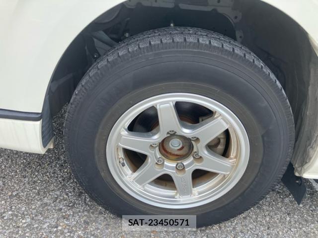 Toyota HIACE WAGON 2021-09 8245371-18
