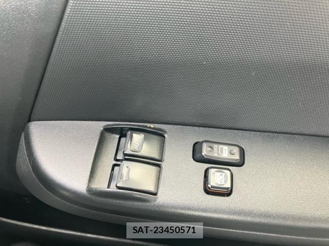 Toyota HIACE WAGON 2021-09 8245371-23