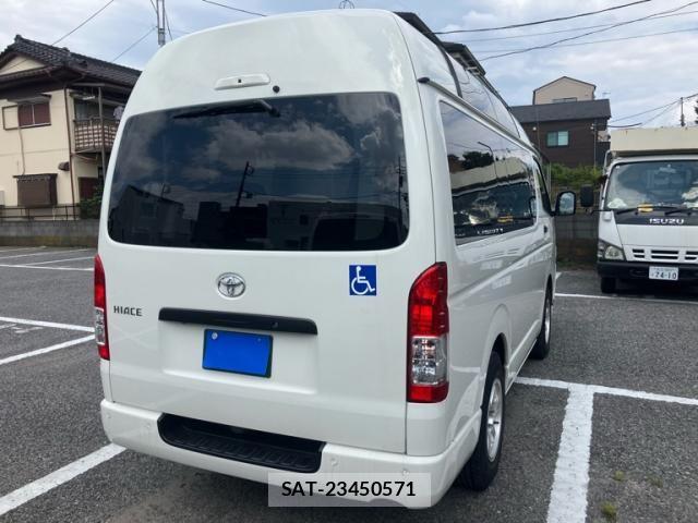 Toyota HIACE WAGON 2021-09 8245371-5