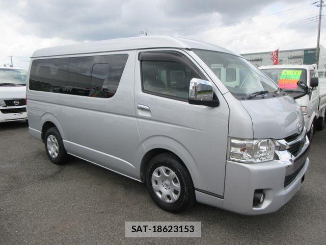 Toyota HIACE WAGON 2021-09 8314713-5