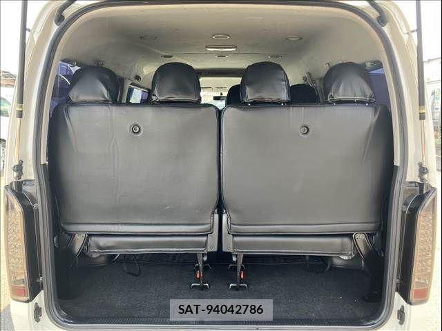 Toyota HIACE WAGON 2010-12 8314716-15