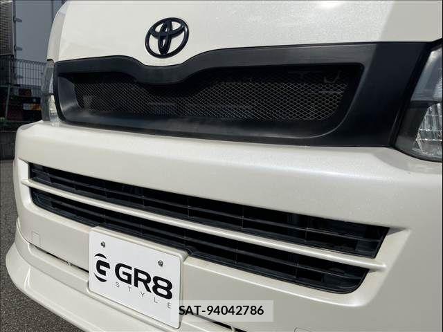Toyota HIACE WAGON 2010-12 8314716-24