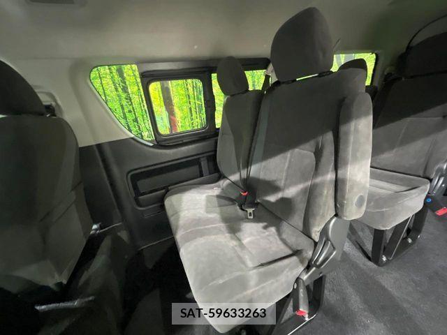 Toyota HIACE WAGON 2023-04 8314711-9