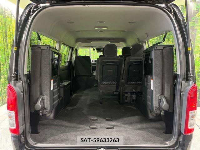 Toyota HIACE WAGON 2023-04 8314711-12