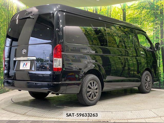 Toyota HIACE WAGON 2023-04 8314711-18