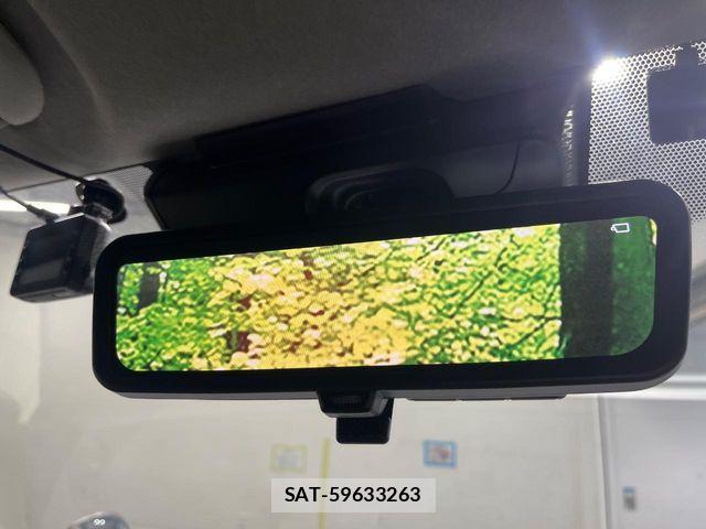 Toyota HIACE WAGON 2023-04 8314711-5