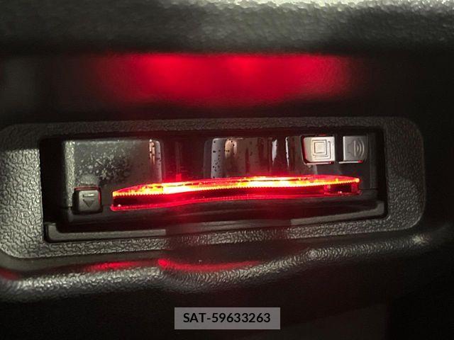 Toyota HIACE WAGON 2023-04 8314711-6