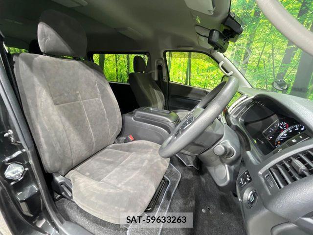 Toyota HIACE WAGON 2023-04 8314711-8
