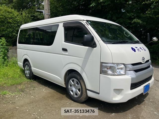 Toyota HIACE WAGON 2017-04 8314714-1