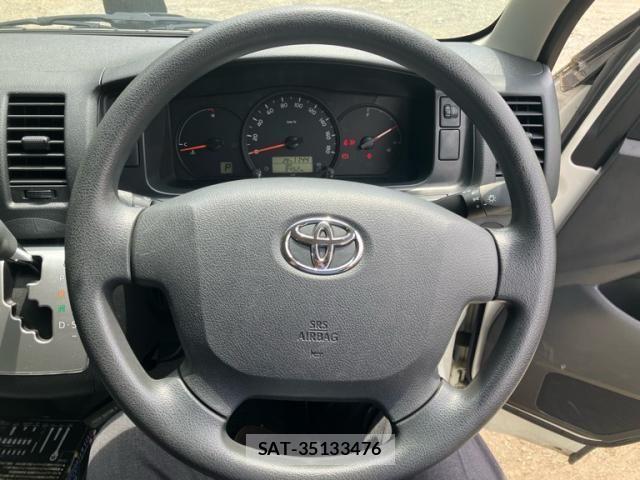 Toyota HIACE WAGON 2017-04 8314714-22