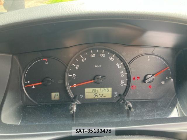 Toyota HIACE WAGON 2017-04 8314714-24