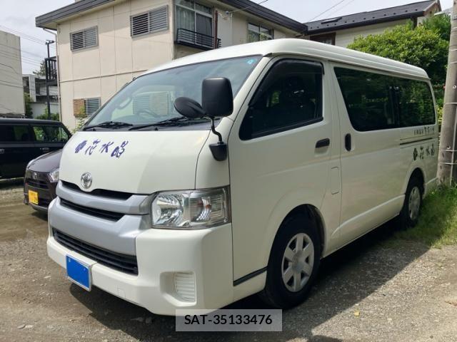 Toyota HIACE WAGON 2017-04 8314714-2