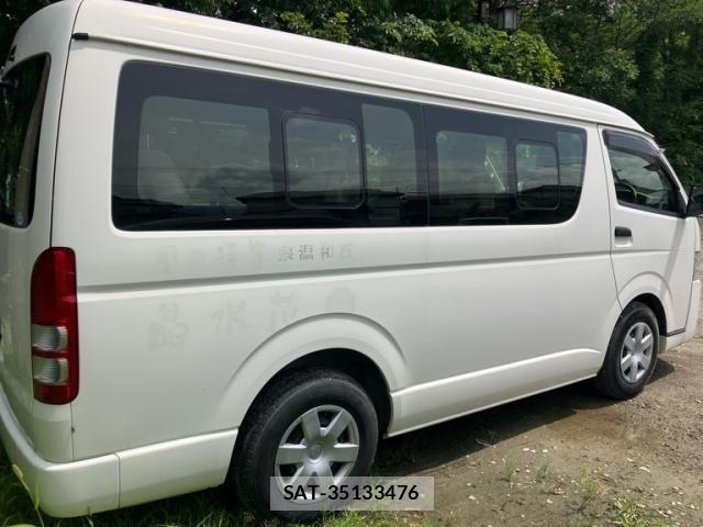 Toyota HIACE WAGON 2017-04 8314714-4