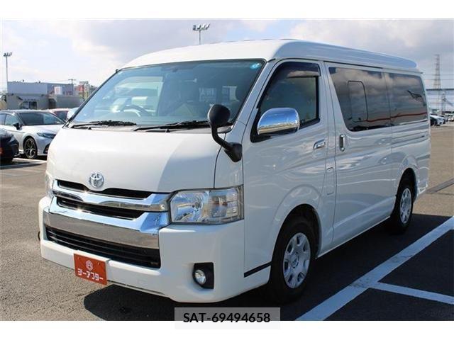 Toyota HIACE WAGON 2015-02 8336103-13