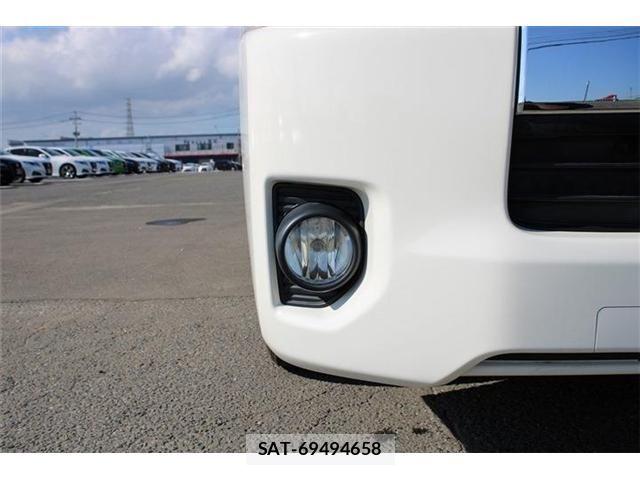 Toyota HIACE WAGON 2015-02 8336103-17