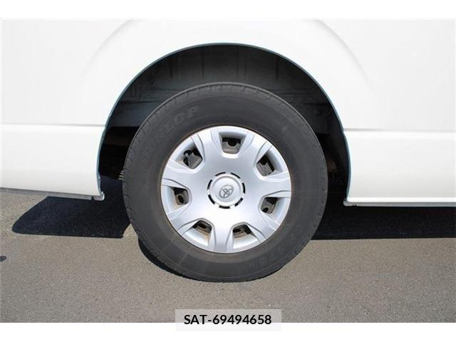 Toyota HIACE WAGON 2015-02 8336103-19