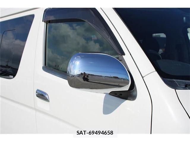 Toyota HIACE WAGON 2015-02 8336103-24