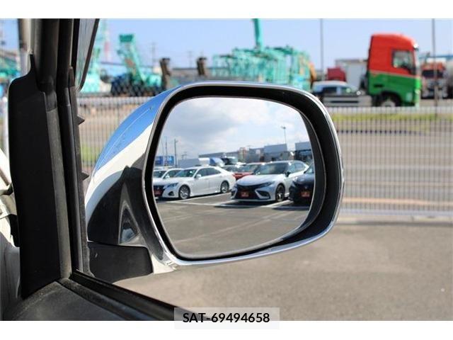 Toyota HIACE WAGON 2015-02 8336103-25