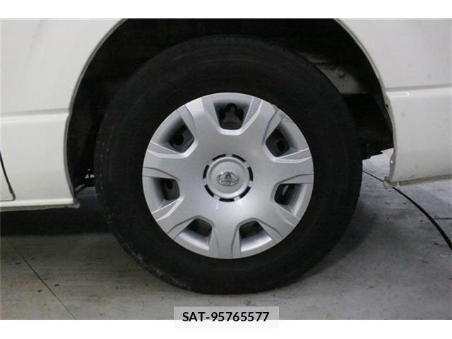 Toyota HIACE WAGON 2019-06 8336098-26