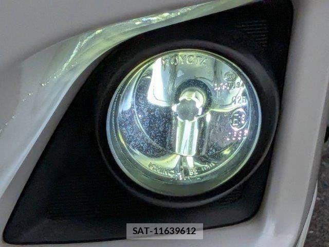 Toyota HIACE WAGON 2011-10 8336105-11