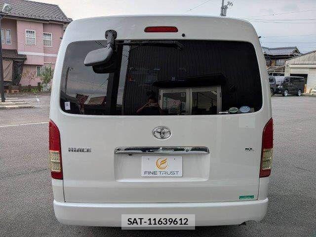 Toyota HIACE WAGON 2011-10 8336105-17