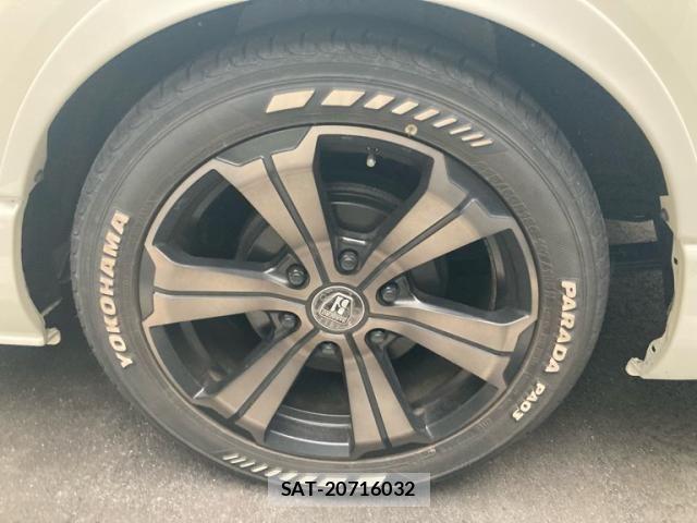 Toyota HIACE WAGON 2023-06 8336095-19