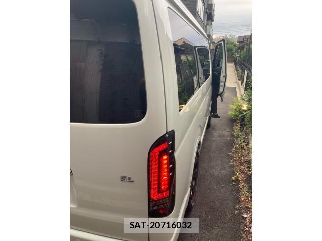 Toyota HIACE WAGON 2023-06 8336095-3