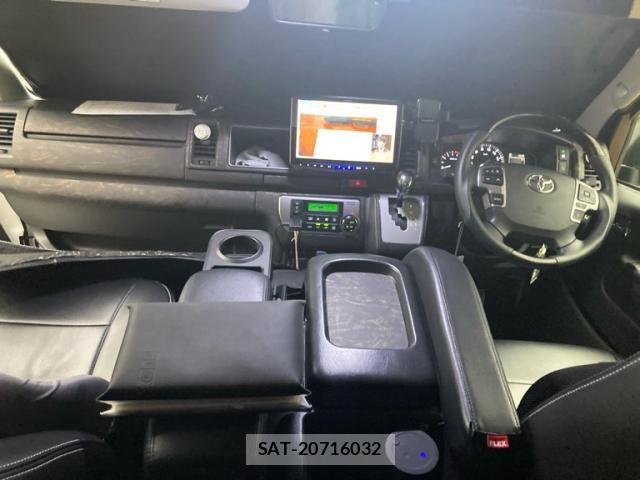 Toyota HIACE WAGON 2023-06 8336095-7