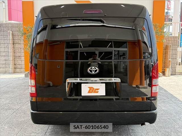 Toyota HIACE WAGON 2013-01 8336104-13