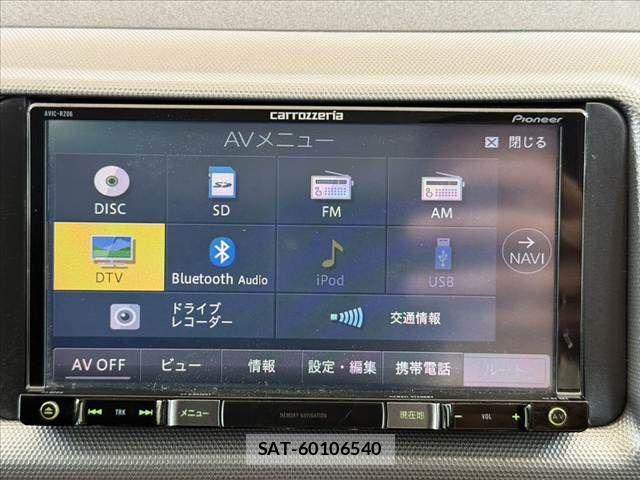 Toyota HIACE WAGON 2013-01 8336104-26