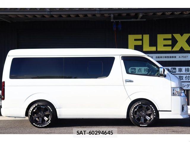 Toyota HIACE WAGON 2023-01 8354613-15